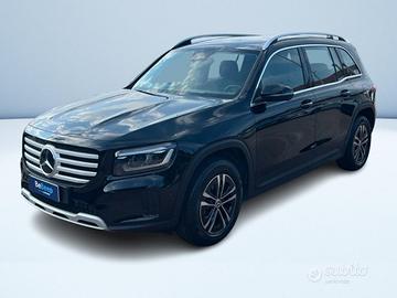 Mercedes GLB 180 d Advanced auto