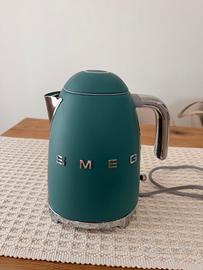 Bollitore SMEG Verde Smeraldo – 6 Mesi 
