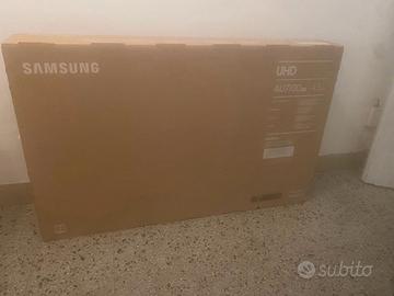 Samsung AU7100  43" guasto