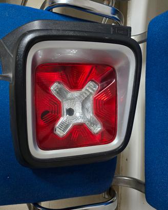 stop jeep renegade sinistro