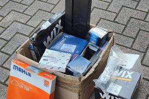 Ford Cmax ricambi vari nuovi vedi descizione