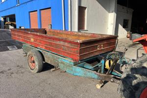 Rimorchio da uva ribaltabile trilaterale- altezza 