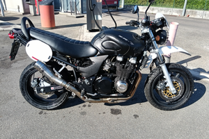 Kawasaki zr7 cafè Racer 2003