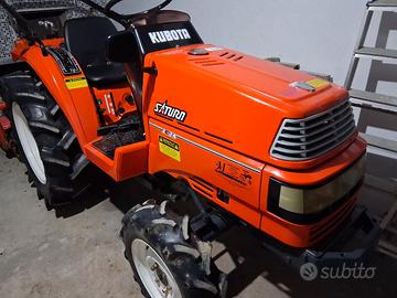 trattore kubota 