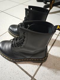 Dr. Martens come nuove