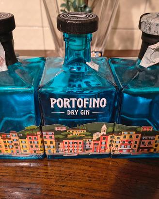 bottiglie di Gin Portofino vuote