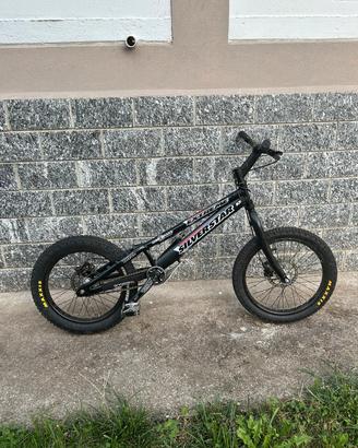 bici da trial 