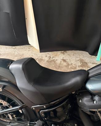 Mono sella Harley Davidson