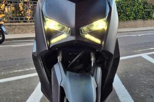 Yamaha X-Max 300 Tech Max