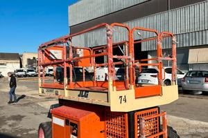 JLG 260 MRT
