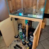 Acquario 90x90x45 aperto completo
