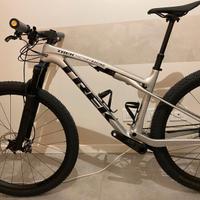 TREK SUPERCALIBER 9.8 GEN 2 XT