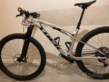 TREK SUPERCALIBER 9.8 GEN 2 XT