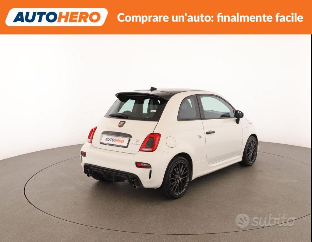 Abarth 695 2022 photo 5