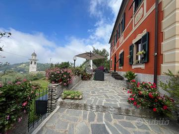 VILLA SINGOLA A LAVAGNA