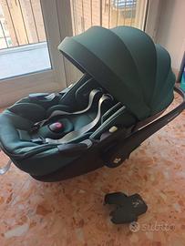 Trio Maxicosi Leona2 colore Twillic Green.