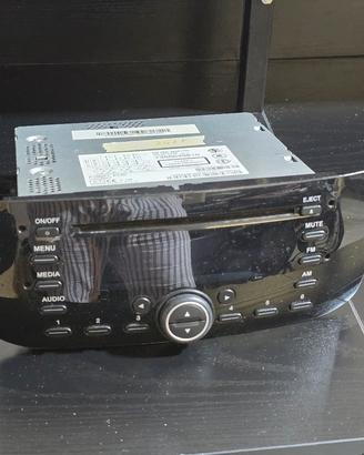 Autoradio Fiat Punto Evo FM non funzionante