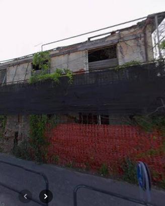 Immobile in asta di 1033 m² con più di 5 locali a 