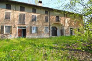 RUSTICO A CAMPAGNOLA EMILIA