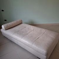 Dormeuse Natuzzi in pelle avorio