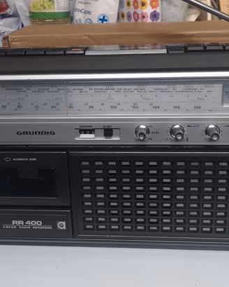 Grundig radio