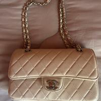 Borsa Chanel beige