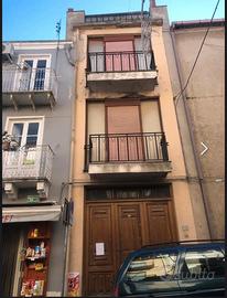 Casa indipendente in Via V. Emanuele III