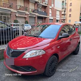 Lancia Ypsilon 2018 Euro5 15000km benzina manuale