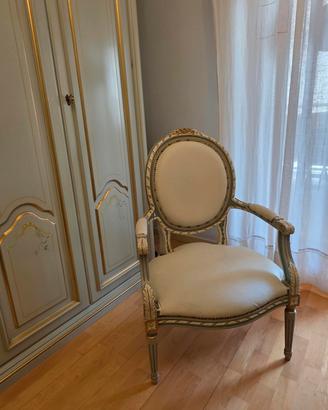 Poltrona stile classico francese