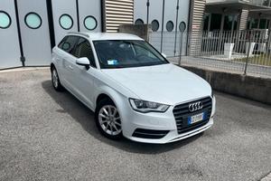 Audi A3 2.0 TDI 150 CV clean diesel S tronic Attra