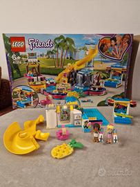 Lego Friends 41374 La festa in piscina di Andrea