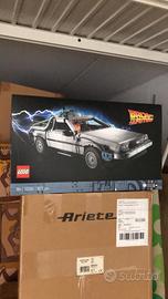 Lego 10300 DeLorean