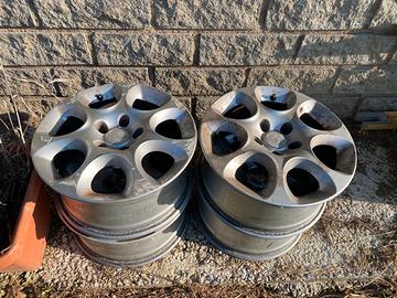 Cerchi in  lega alfa 159