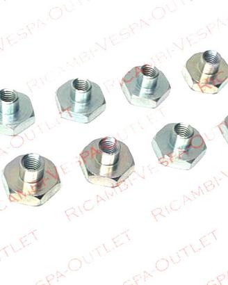 VESPA V 1-15 V30-33 VM VN VL VB1 Kit dadi ruota M8
