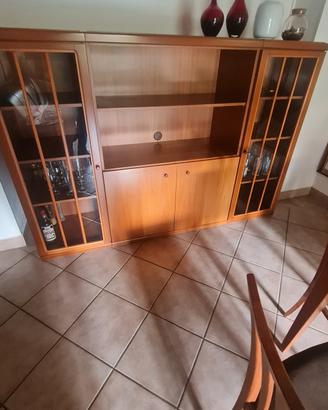 soggiorno +tavolo con sedie