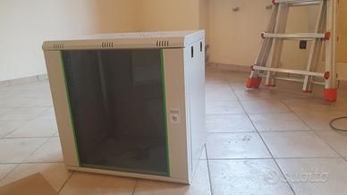 ARMADIO RACK 12U