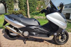 Yamaha Tmax 05/2006 (iniezione) da amatore