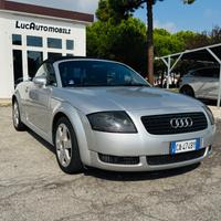 Audi TT Roadster 1.8 T 20V 179 CV cat-spider