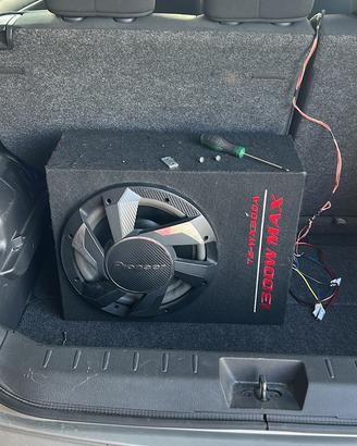 SUBWOOFER PIONEER 1300w preamplificato