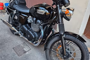 splendida  moto bonenville t100 blak