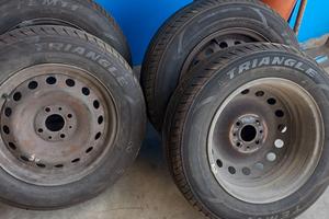 pneumatici fiat  doblò