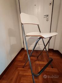 Sgabelli legno e acciaio colore bianco