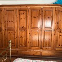 Armadio in legno