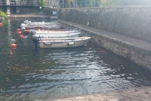 Barca crescent 434 in vetroresina