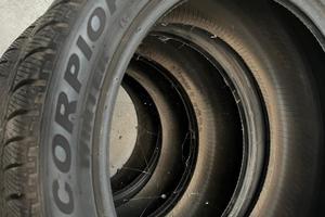 Ruote Pirelli scorpion winter Audi Original