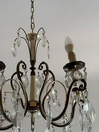 Lampadario classico con cristalli – elegante effet