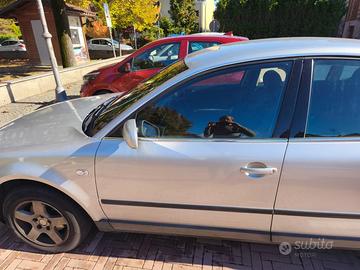 Passat JTD 1900 130 cv 2003 più che buono stato