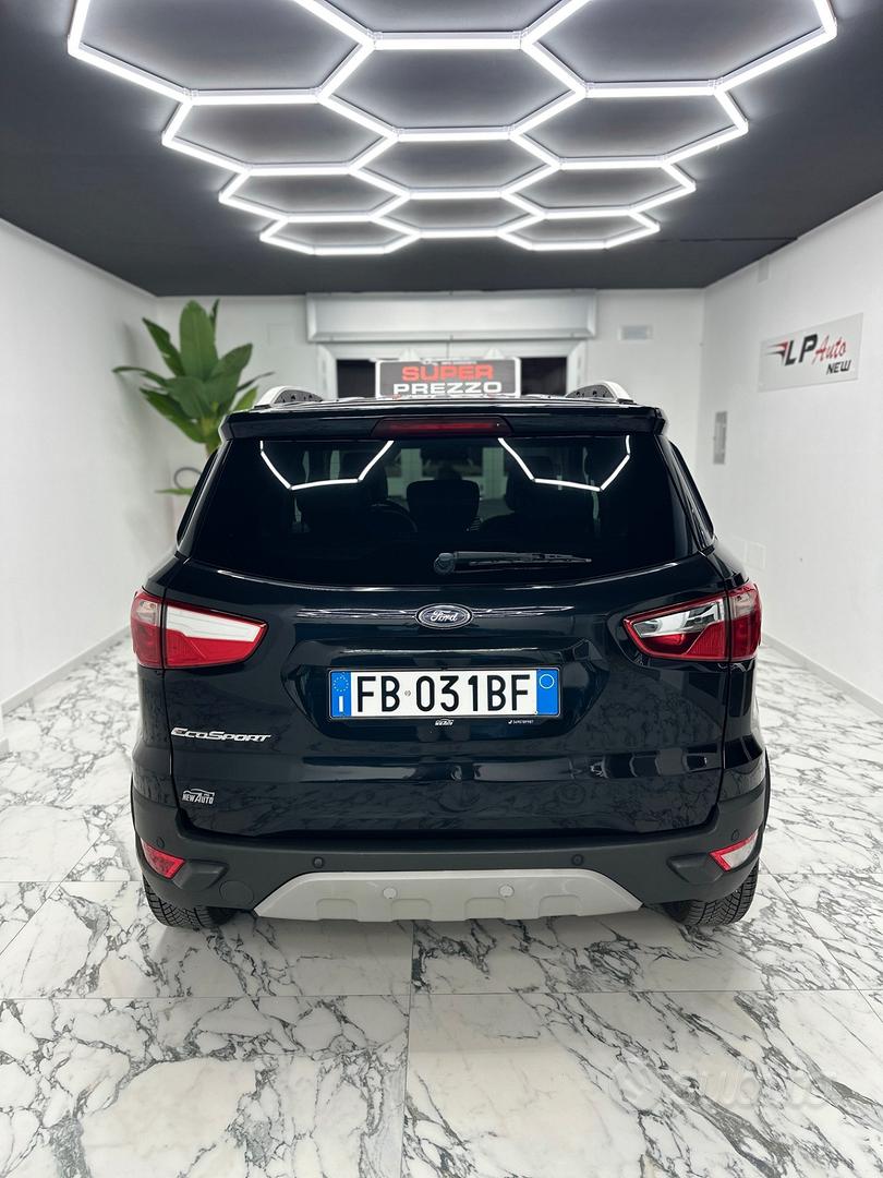 Ford Ecosport 2015 photo 4