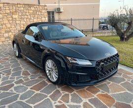 Audi TT Roadster 45 TFSI quattro S-tronic S-Line