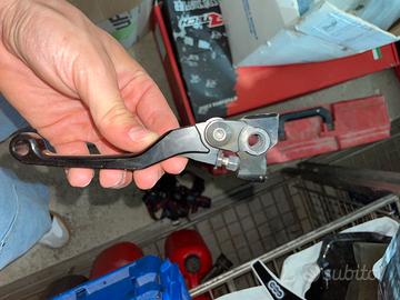 Leva frizione accossato